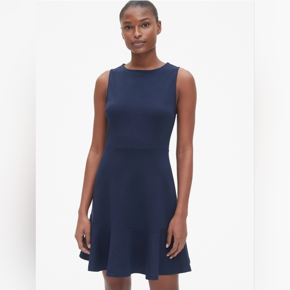 GAP Navy Sleeveless Fit and Flare Dress in Ponte